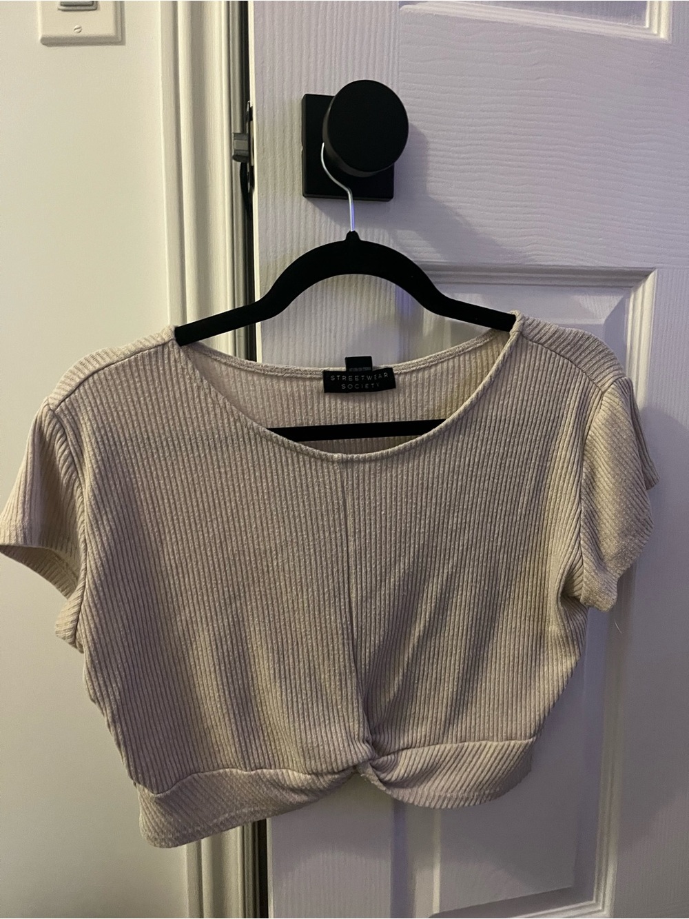 Aritzia Beige Ribbed Knot-Front Crop Top